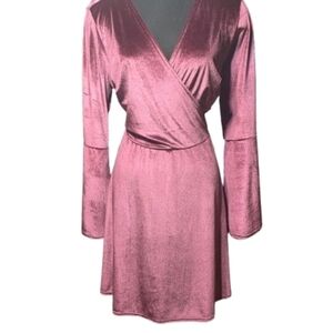 Club L London Crushed Velvet Wrap Mini Dress – Nude Pink – Size US 16 – NWOT